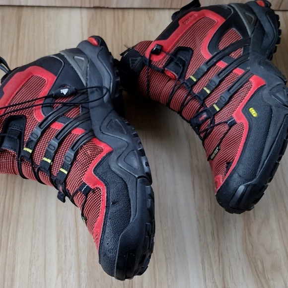 adidas mens Terrex Fast X Mid Gore-tex Hiking Black/Red 7.5 US G40594 - Picture 2 of 8